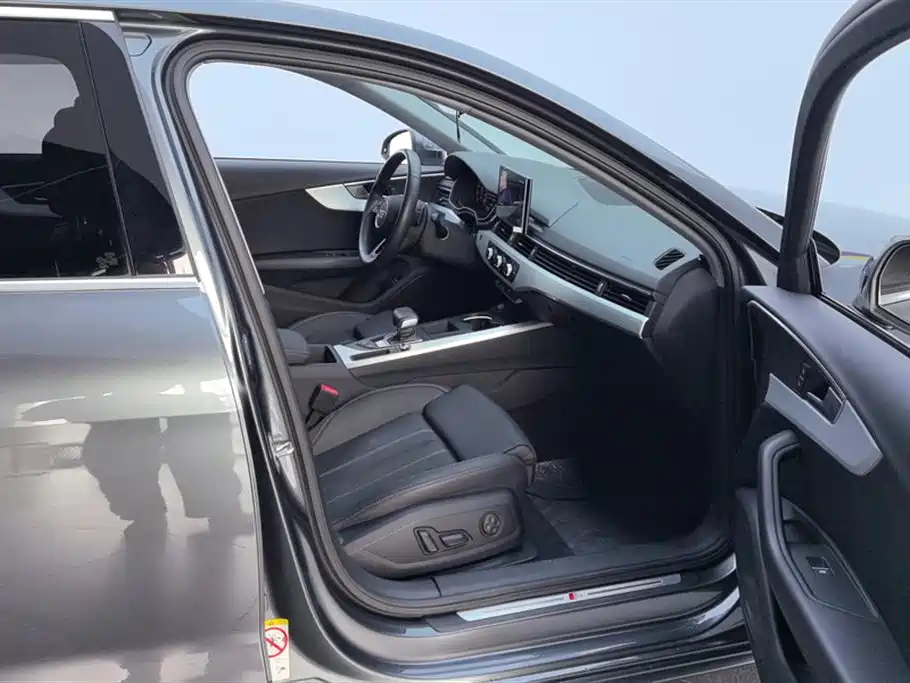 Audi A4L 2020 40 TFSI Fashion Dynamic Edition фото 8