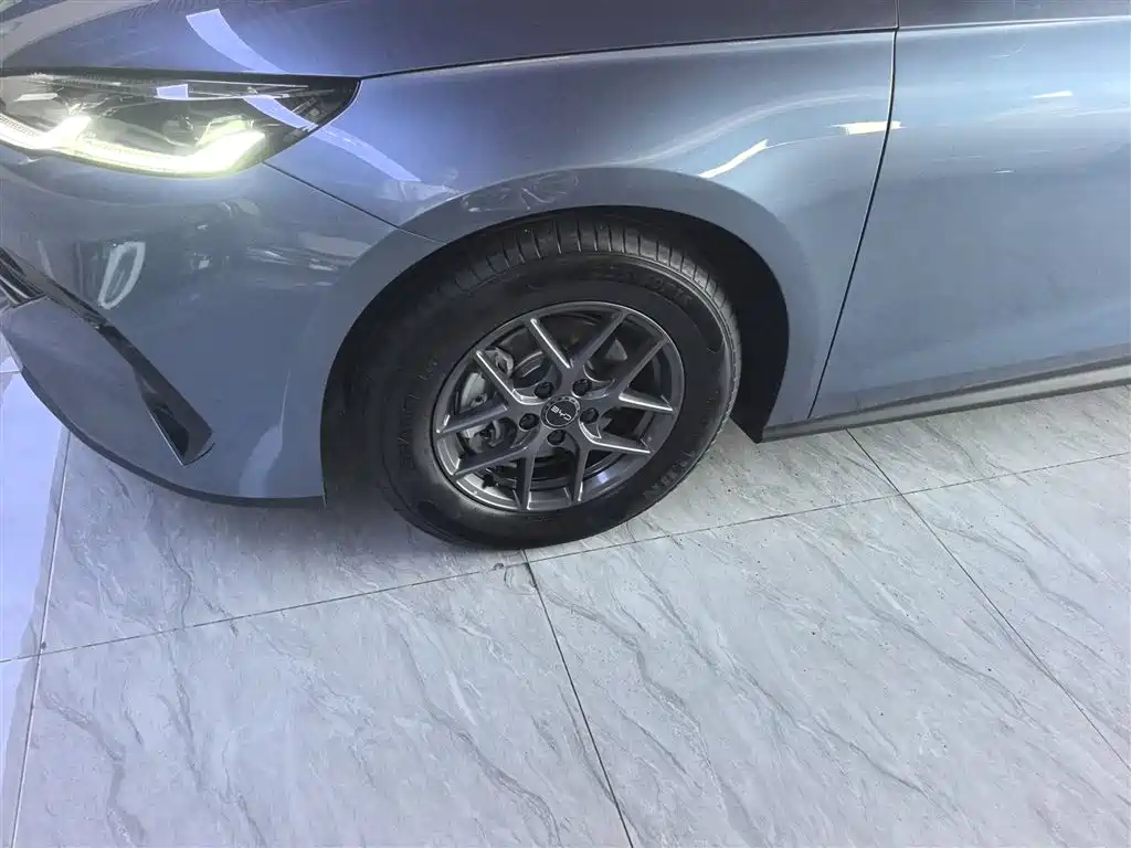 BYD Seal 06 New Energy 2024 DM-i 80KM Luxury фото 23