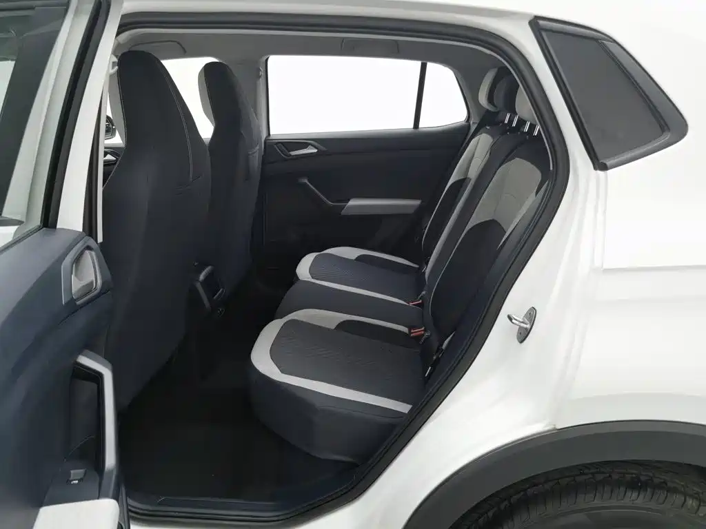 Volkswagen Tharu, миниатюра 15