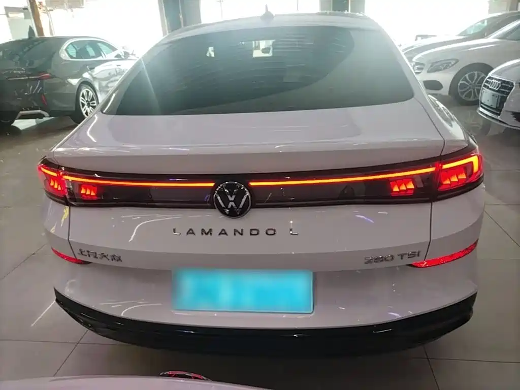 Volkswagen Lamando 2023 Lamando L 280TSI DSG Glamour Edition фото 4