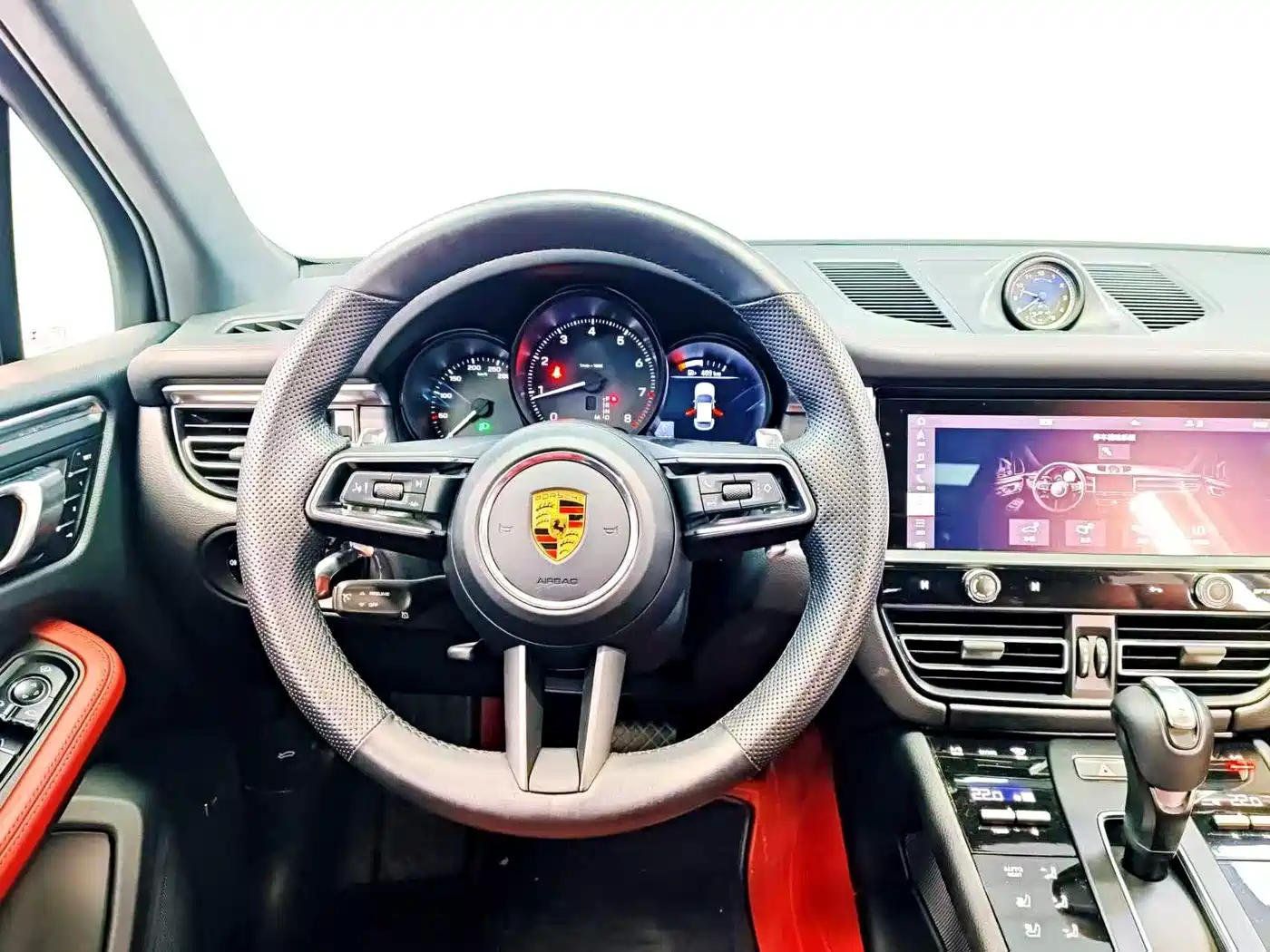 Porsche Macan 2023 Macan 2.0T фото 10