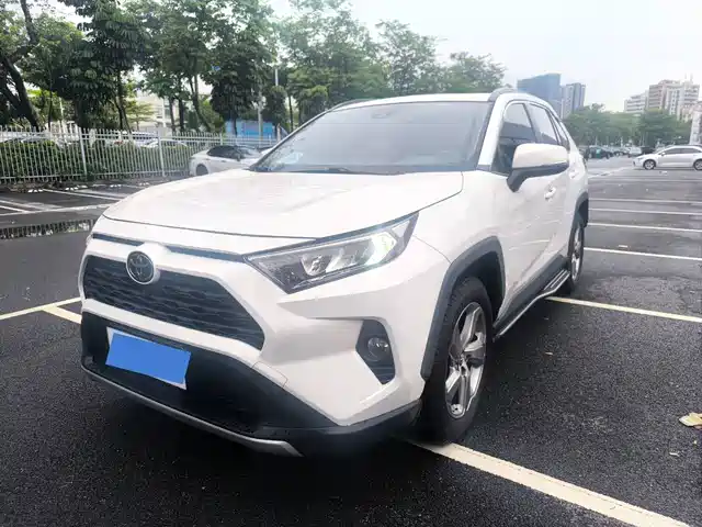 Toyota RAV4 Rongfang 2020 2.0L CVT 2WD Fashion PLUS