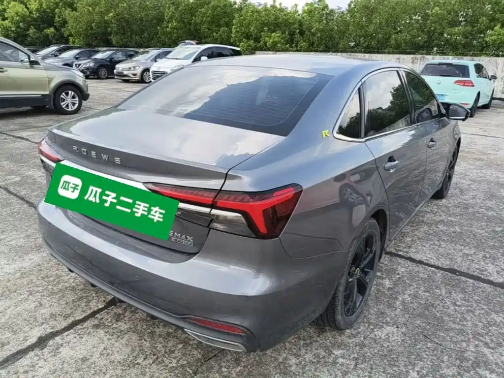 Roewe i6 MAX 2021 2020 Model 300TGI Automatic Cool & Smart Edition