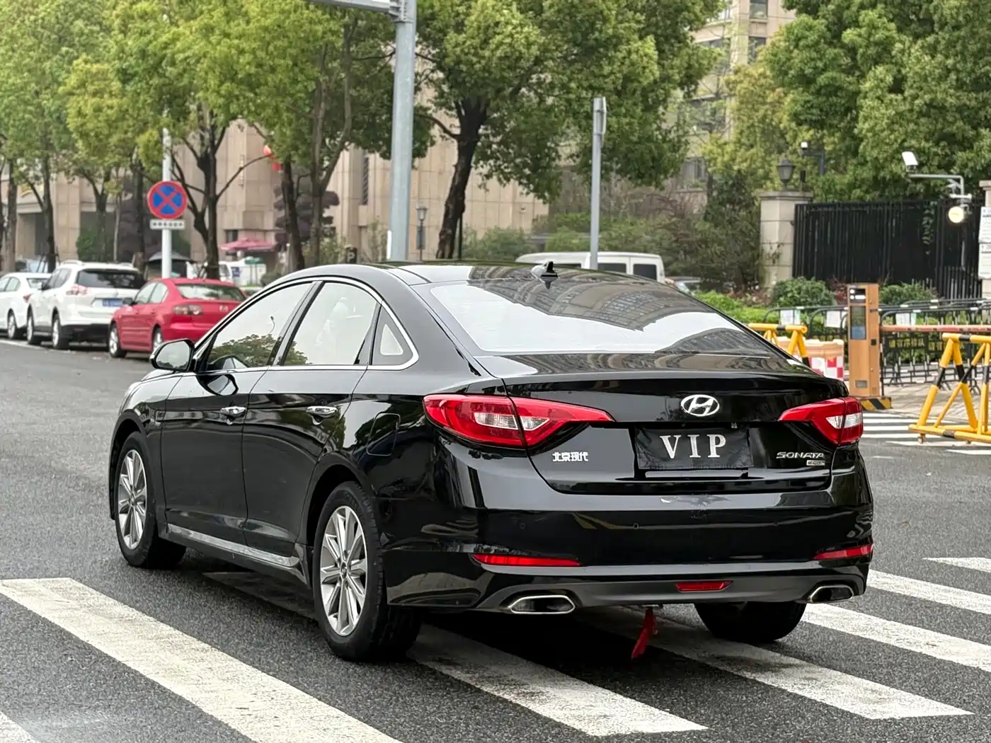 Hyundai Sonata 2015 1.6T GLS Smart фото 16