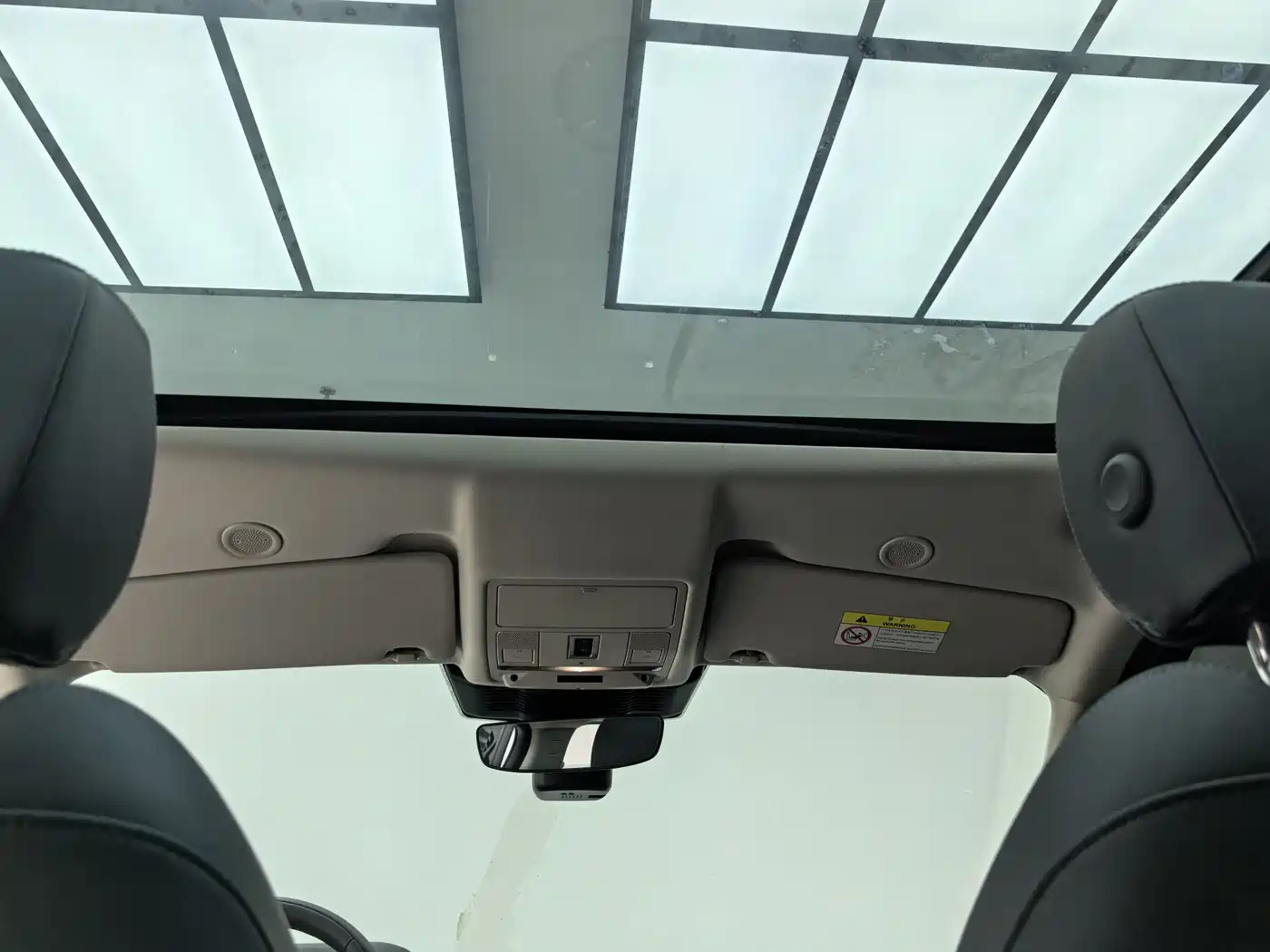 Land Rover Discovery Sport 2024 Performance Technology Edition фото 19