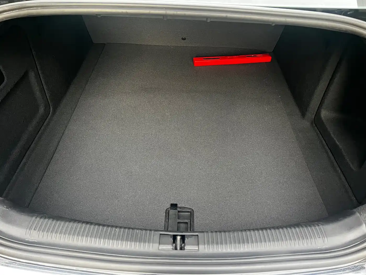 Фото 17 - Audi A6L