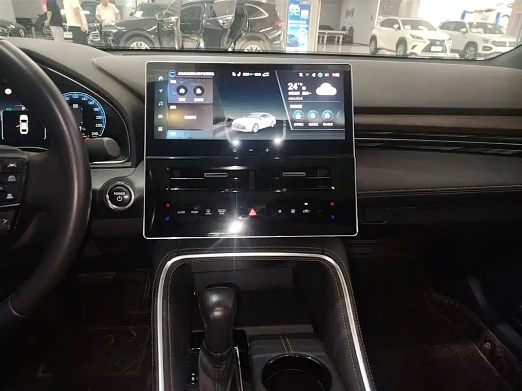 Toyota Avalon 2024 Model Hybrid 2.0L Prestige Edition фото 13