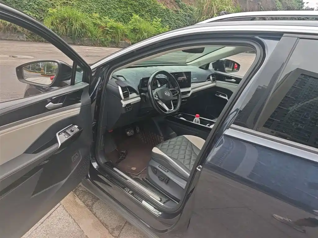 Volkswagen ID.6 CROZZ 2022 Long Range Lite PRO Version фото 16