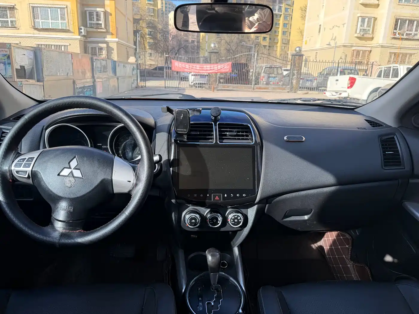 Mitsubishi ASX 2016 2.0L CVT 2WD Navigation Edition фото 9