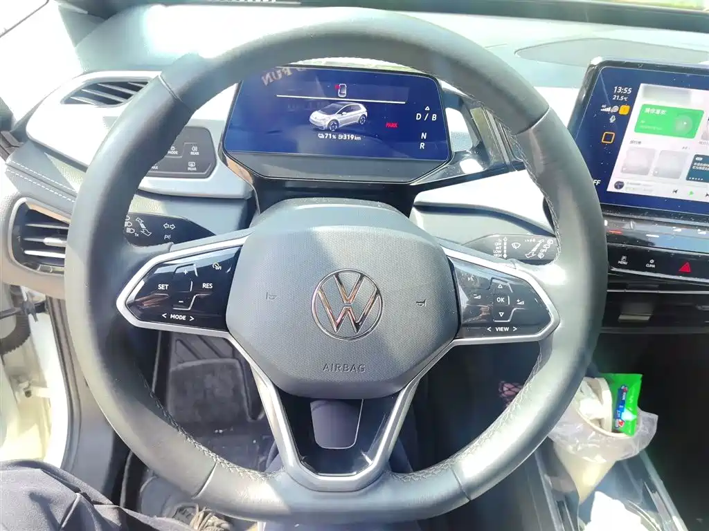 Volkswagen ID.3 2024 Outstanding Edition фото 3