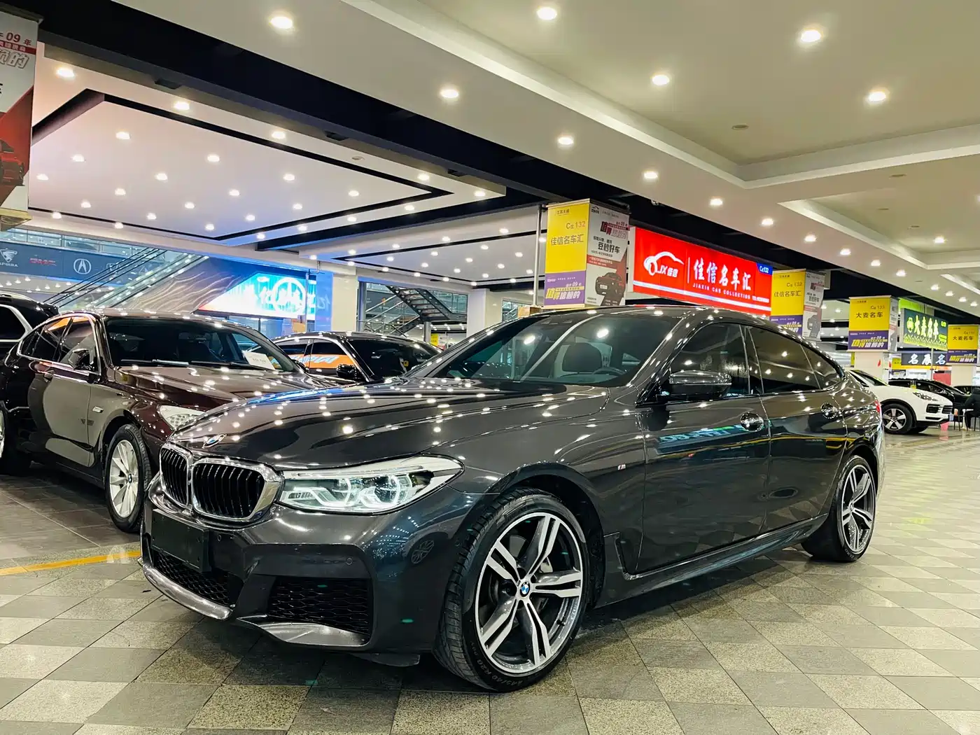 BMW 6 Series GT 2018 640i xDrive M Sport Package