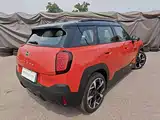 Фото 2 - MINI Aceman
