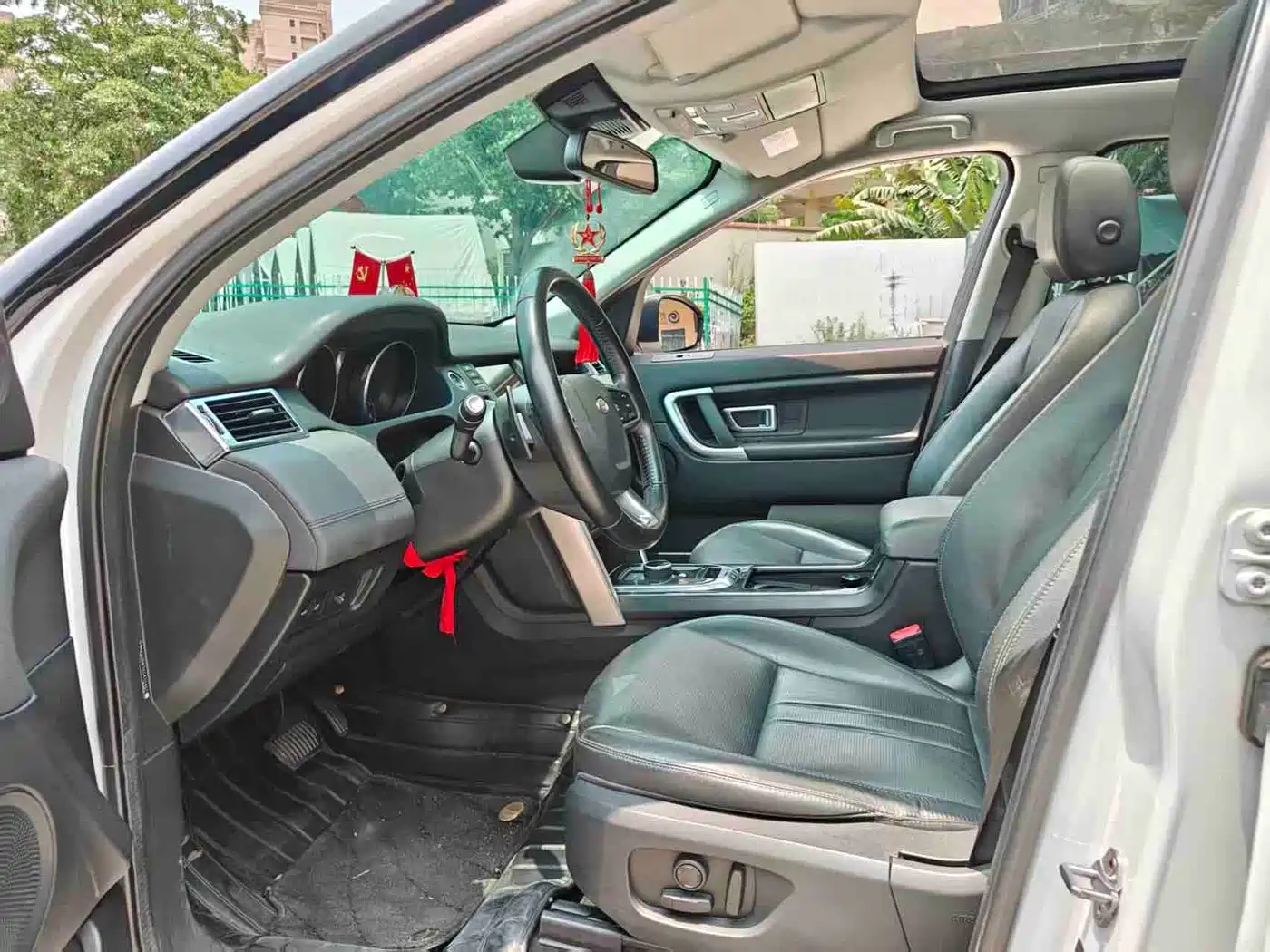 Land Rover Discovery Sport 2019 240PS SE Edition China V фото 14