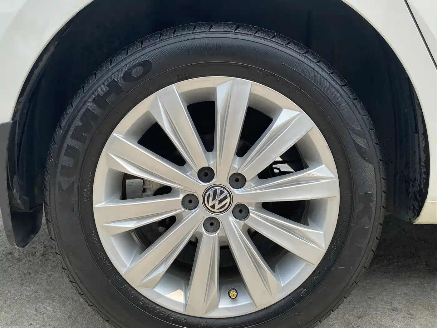 Volkswagen Bora 2016 Model 1.6L Automatic Comfort фото 21