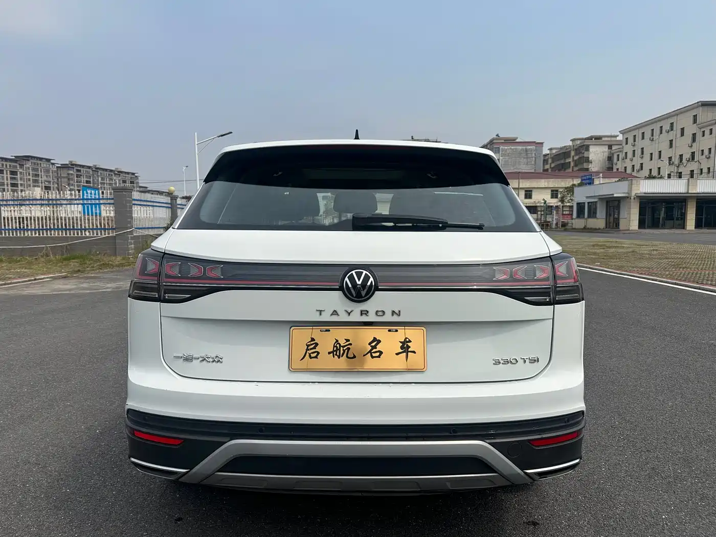 Volkswagen Tayron 2023 330TSI 2WD Luxury Plus Advanced Edition фото 5