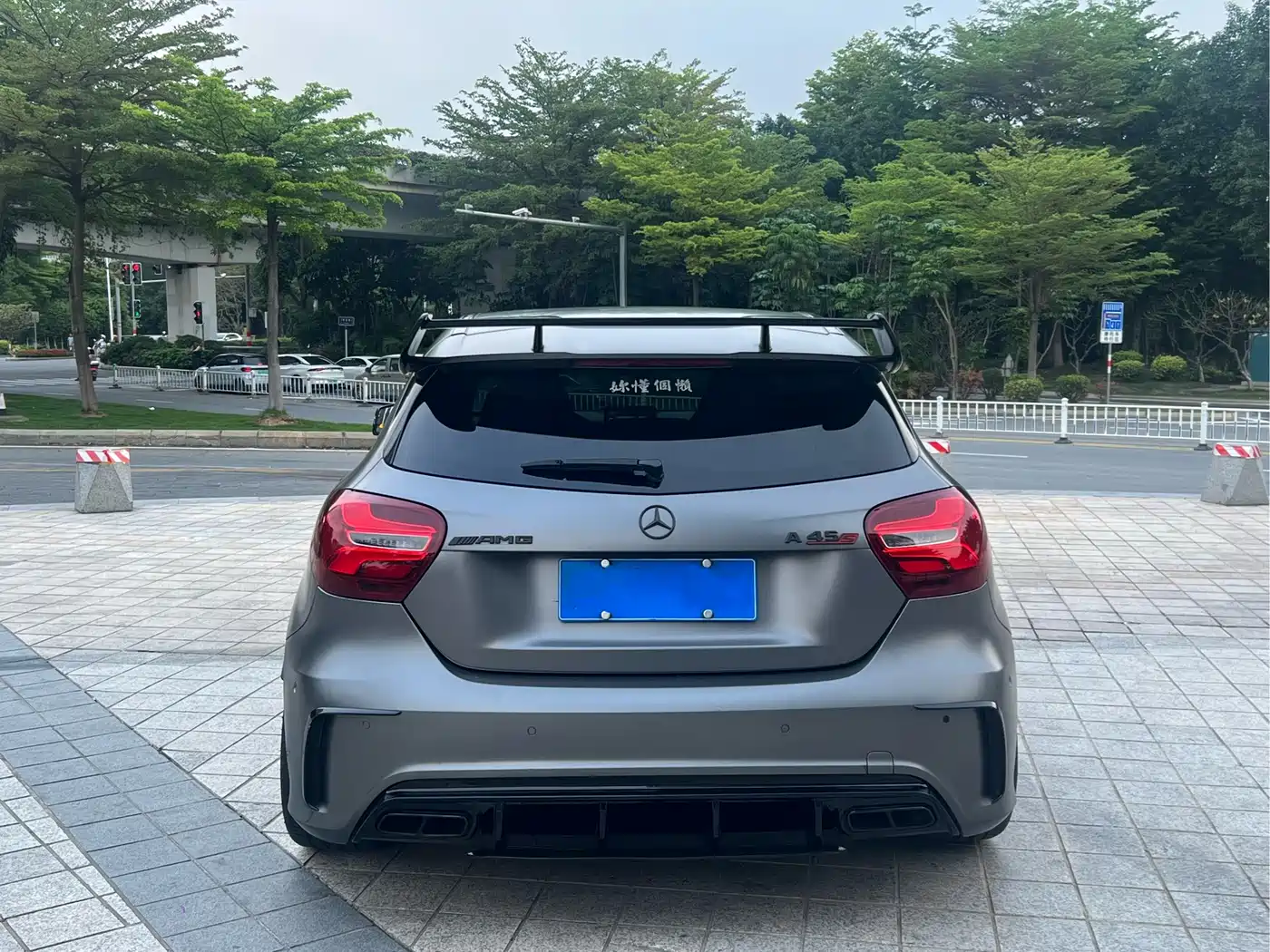 Mercedes-Benz A-Class AMG (Import) 2017 Facelift AMG A 45 4MATIC China VI фото 4