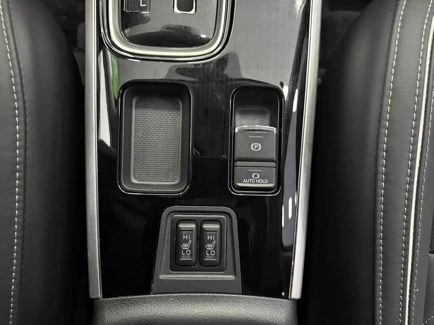 Mitsubishi Outlander 2022 2021 2.0L 2WD Yaodong Edition 5-seater