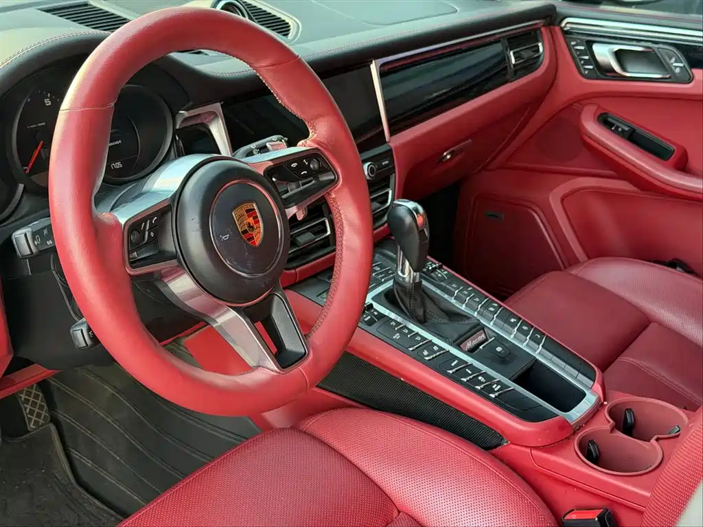 Porsche Macan 2020 Macan 2.0T фото 13