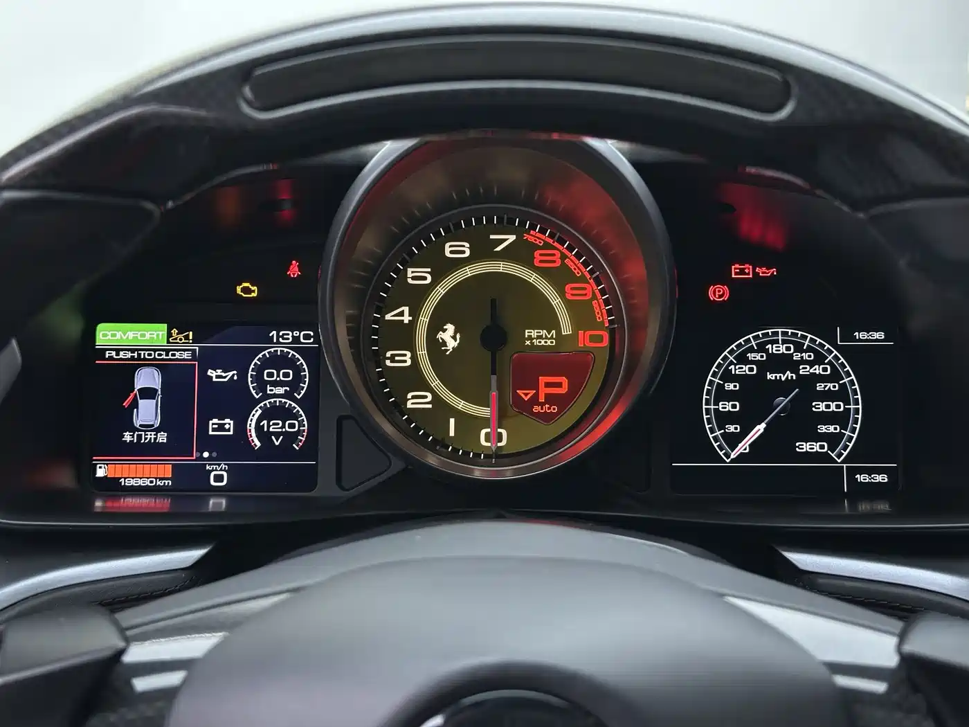 Ferrari GTC4Lusso 2019 2017 3.9T V8
