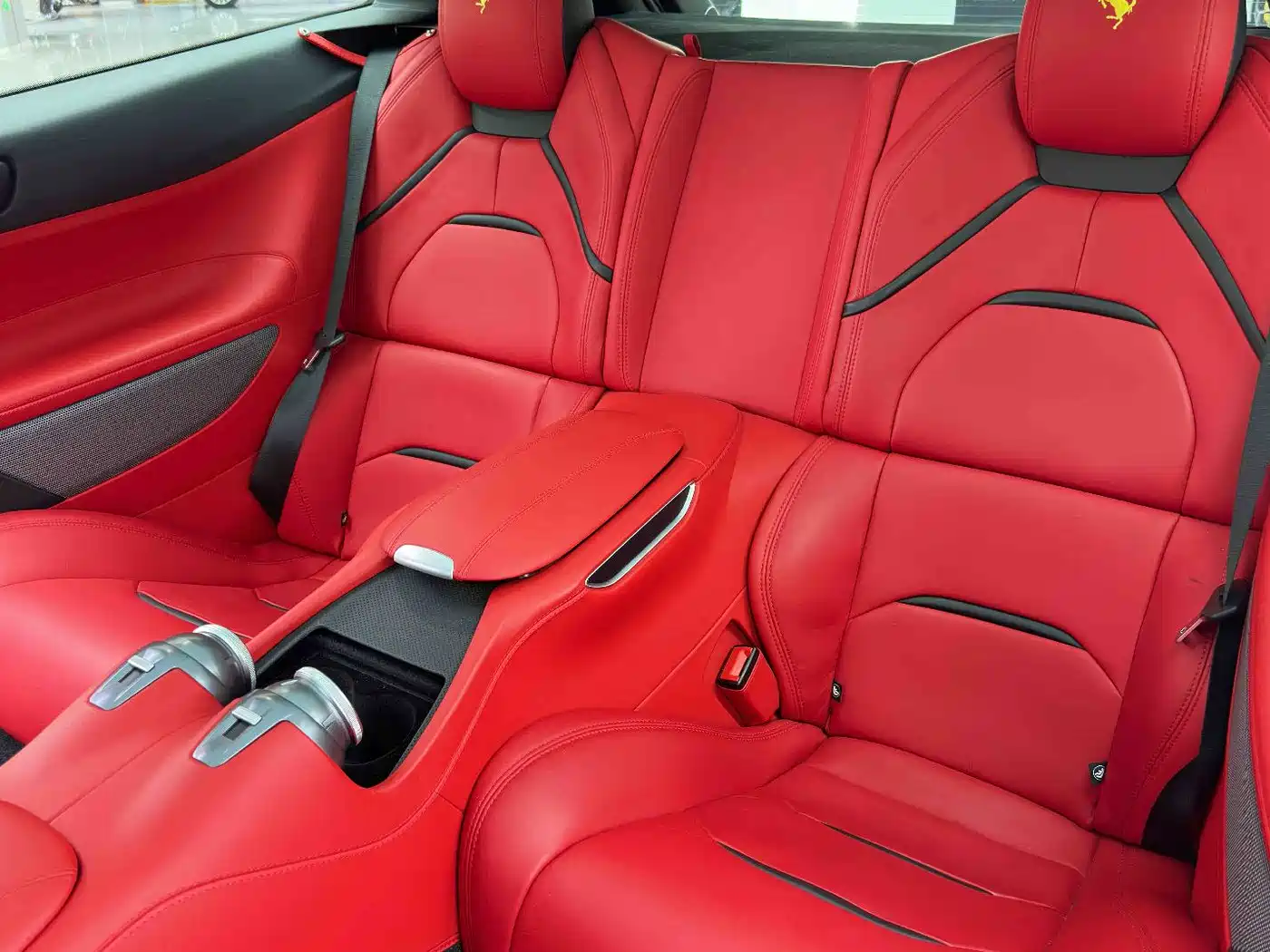 Ferrari GTC4Lusso 2019 2017 3.9T V8