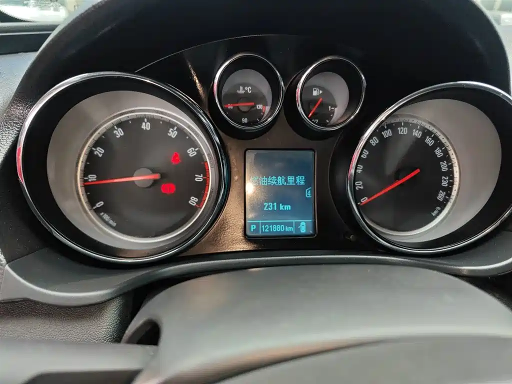Buick Regal 2015 1.6T Leading Tech Edition фото 12