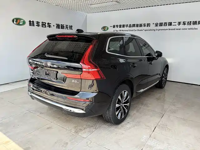 Volvo XC60 2024 B5 AWD Zhiyuan Luxury Edition — фото 4