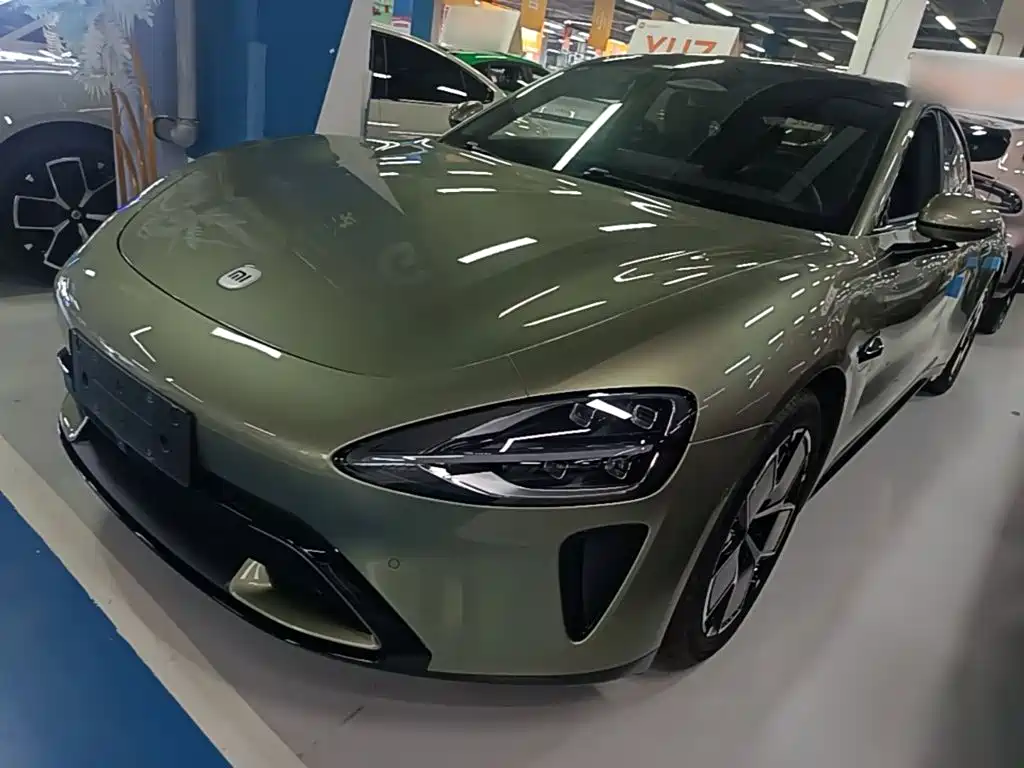 Xiaomi SU7 2024
