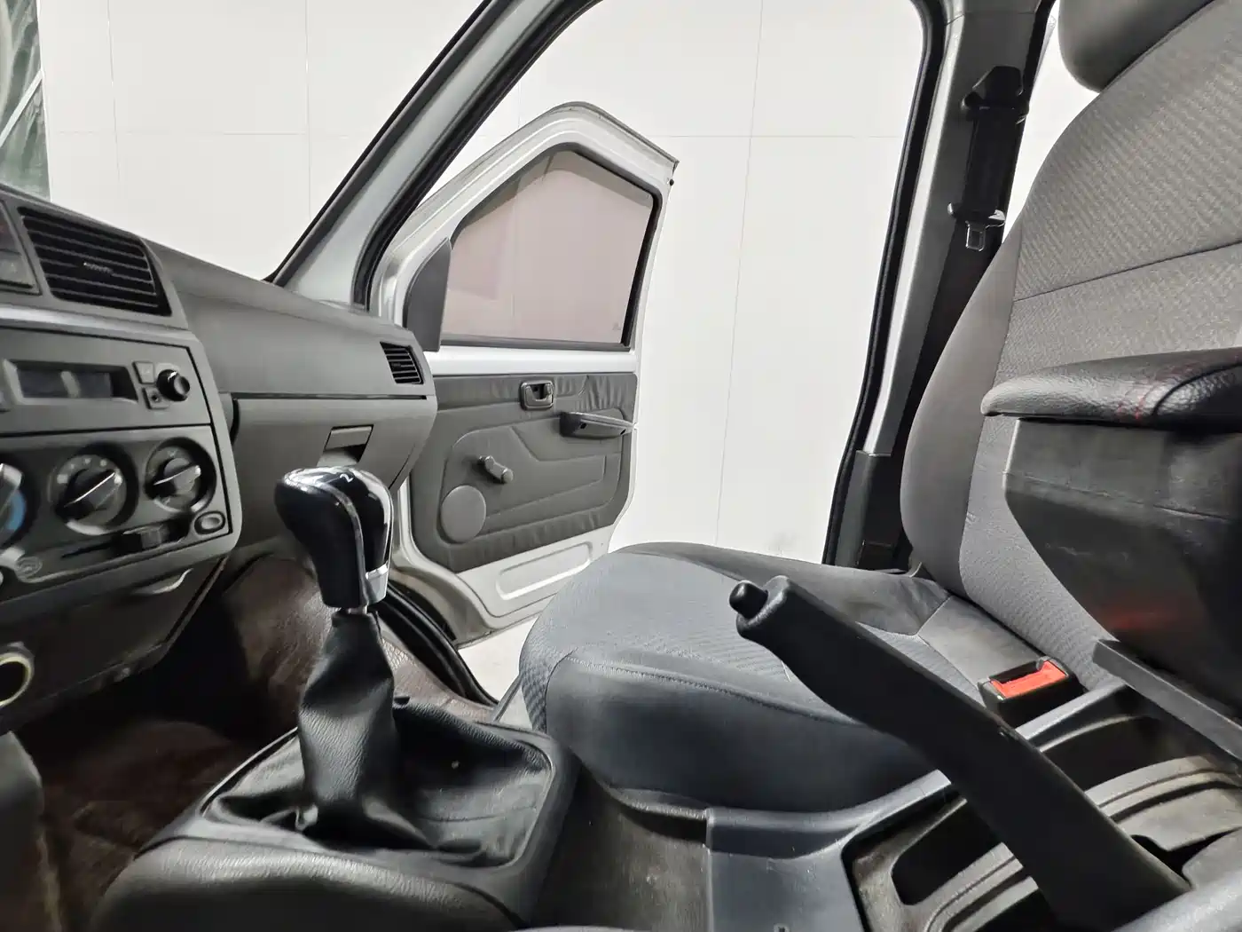 Wuling Motors Wuling Rongguang Mini Truck 2018 2019 1.5L Base Model Double Row L3C