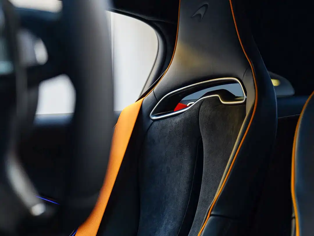 McLaren Artura 2023 3.0T Hybrid Standard фото 16