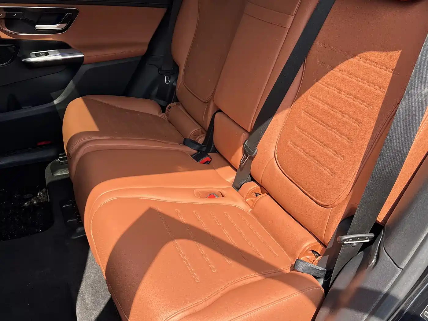 Mercedes-Benz GLC 2023 GLC 300 L 4MATIC Dynamic 7-Seater фото 8