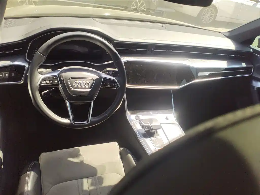 Audi A6L 2024 40 TFSI Luxury Dynamic фото 16