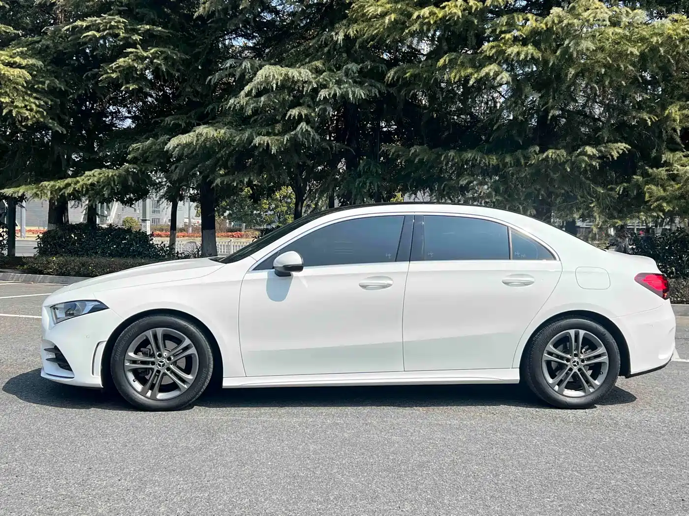 Mercedes-Benz A-Class 2020 Second Facelift A 180 L Sport Sedan фото 7