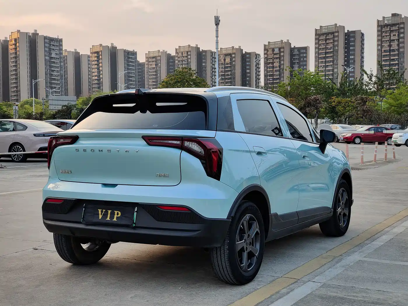 GEELY GEOMETRY E FIREFLY