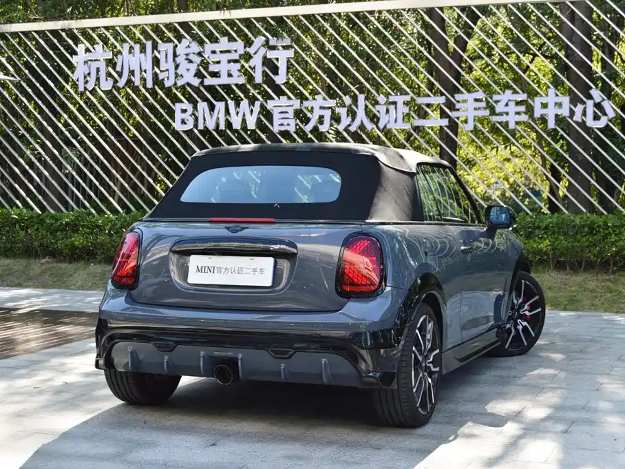 MINI JCW 2025 2025 JOHN COOPER WORKS CABRIO