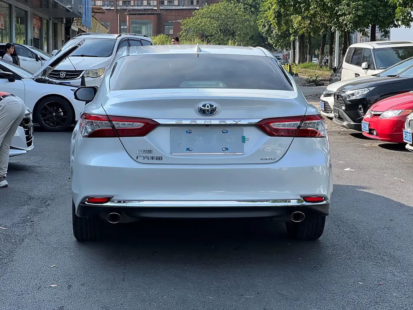 Toyota Camry 2024 2023 2.0G Luxury Edition
