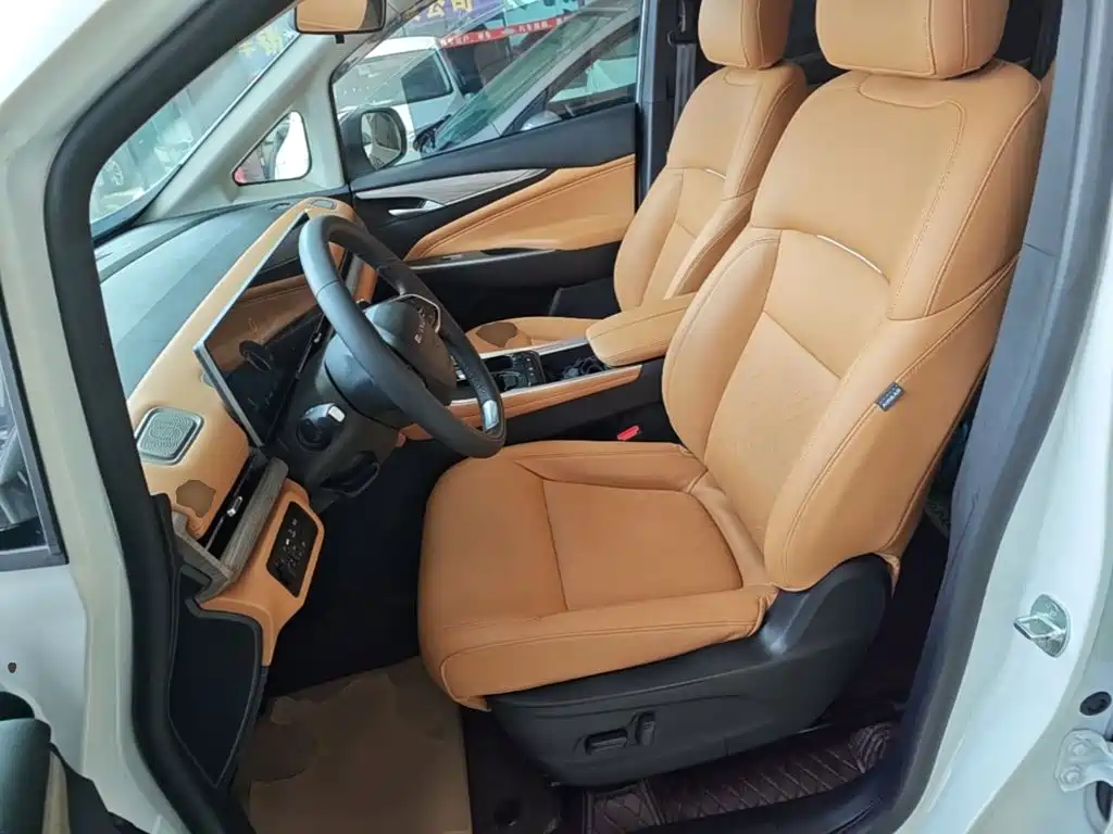 SAIC Maxus Maxus G50 PHEV 2025 2025 Pilot Edition