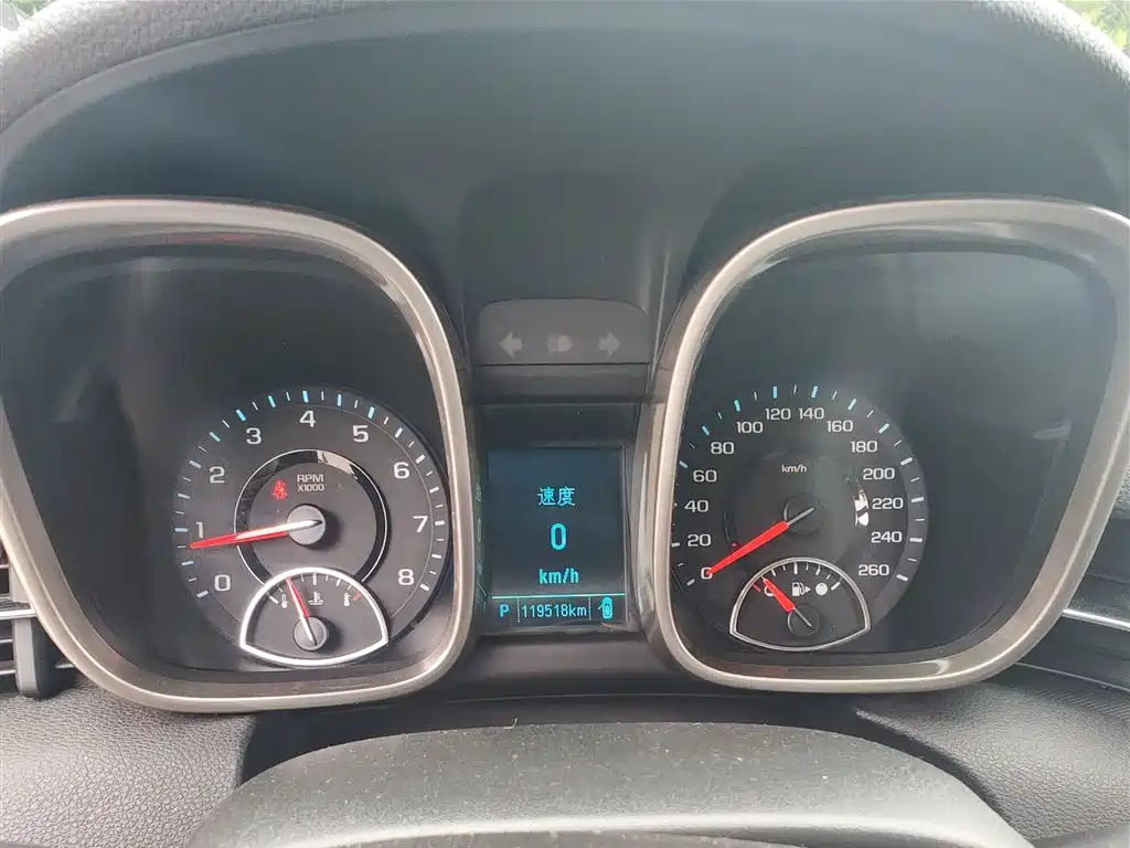 Chevrolet Malibu 2014 2.0L Automatic Luxury фото 12