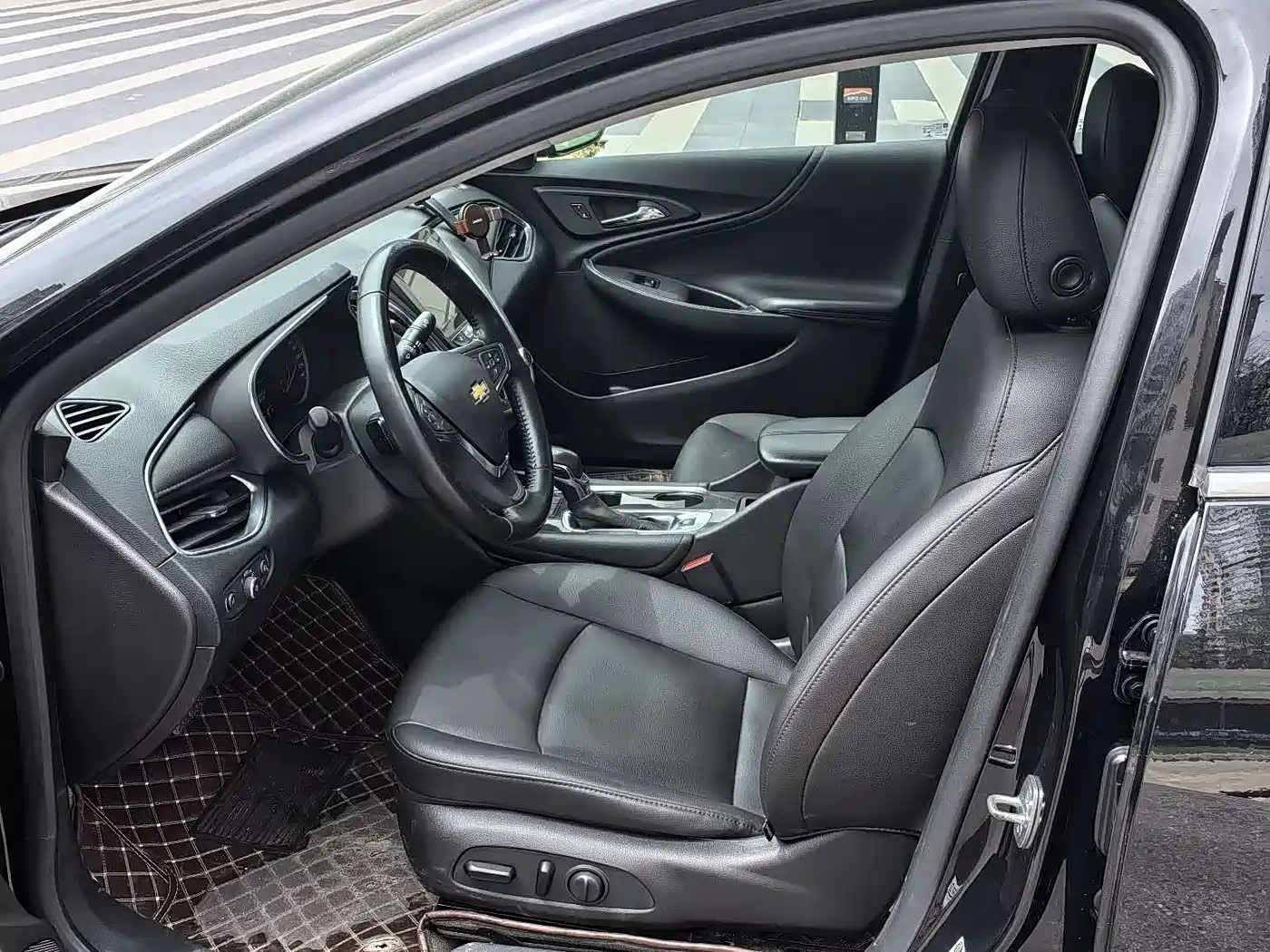 CHEVROLET MAI RUIBAO XL