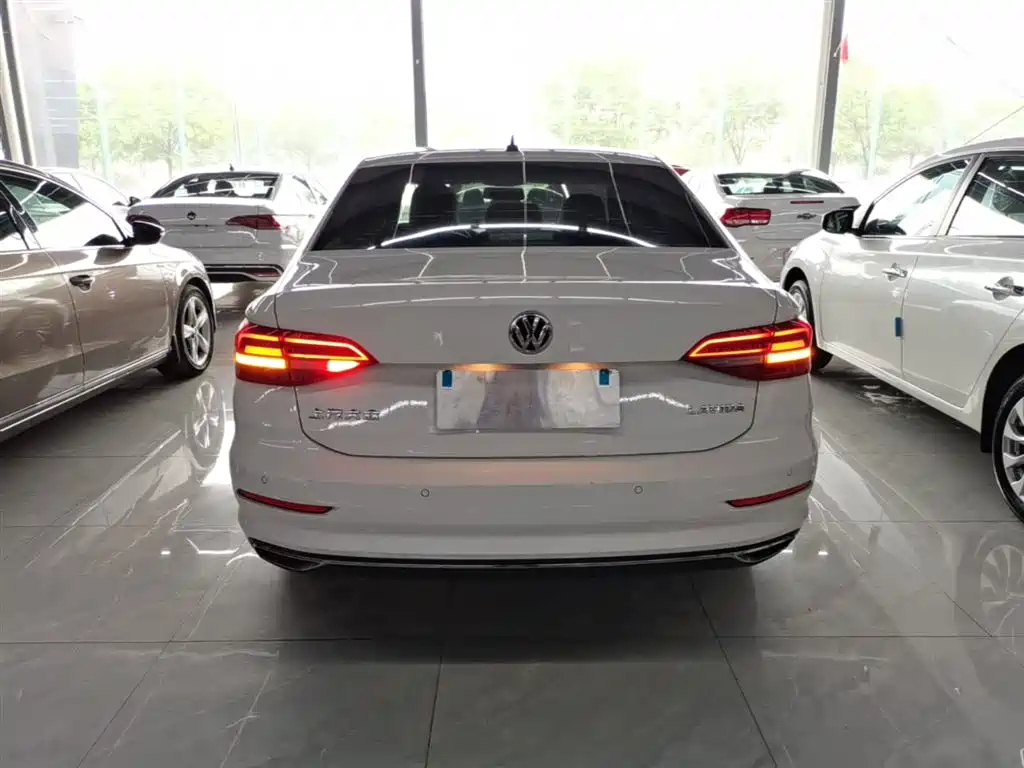 Volkswagen Lavida 2019 1.5L Auto Vision Edition China VI фото 6
