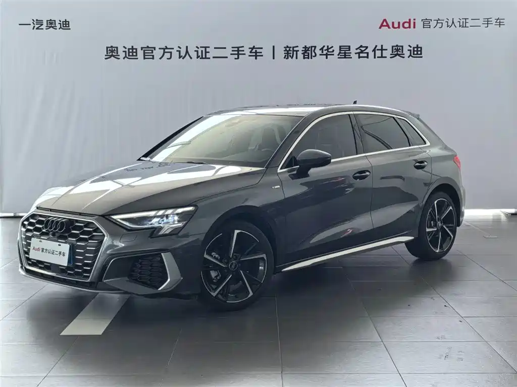 Audi A3 2024 Model Sportback 35 TFSI Fashion Sport