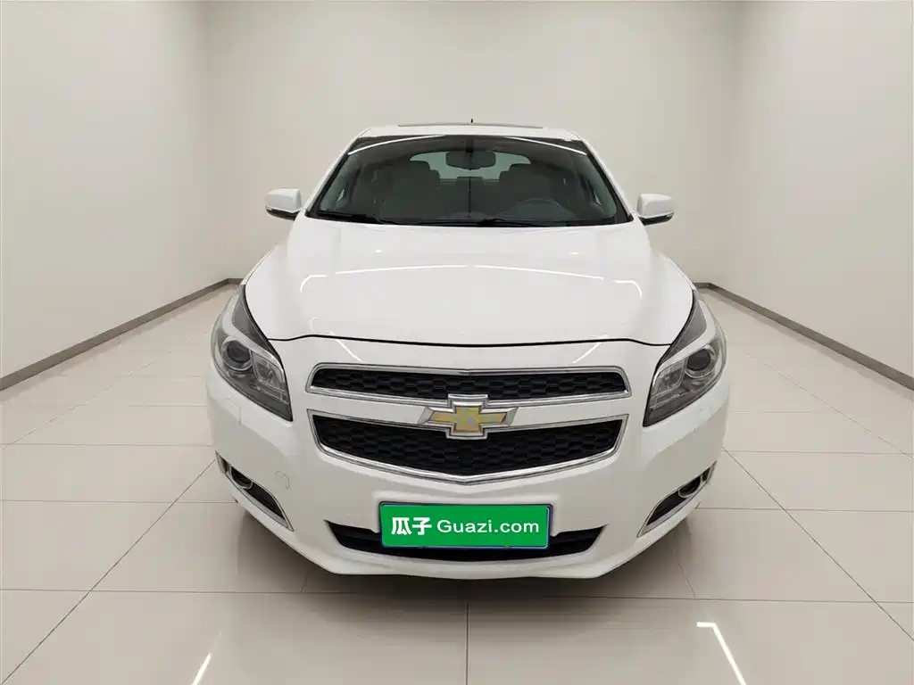Chevrolet Malibu 2014 2.0L Automatic Luxury фото 3