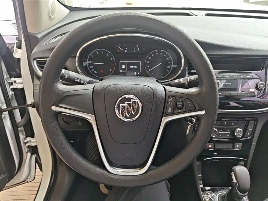 Buick Encore 2017 18T Automatic 2WD Urban Leading фото 11