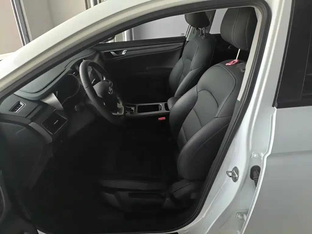 Geely Emgrand GL 2020 2020 1.4T CVT Asian Games Edition