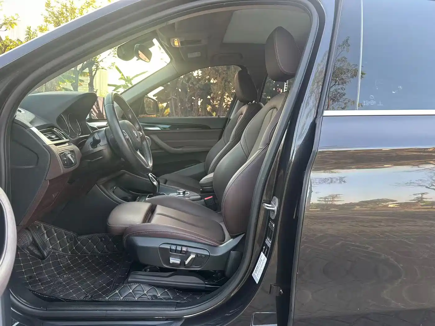 BMW X1 2022 sDrive25Li Leading фото 8