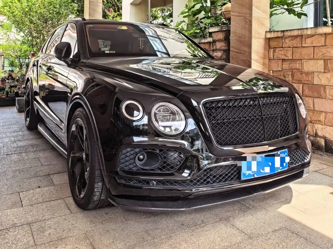 Bentley Bentayga 2016 — пригон из Китая