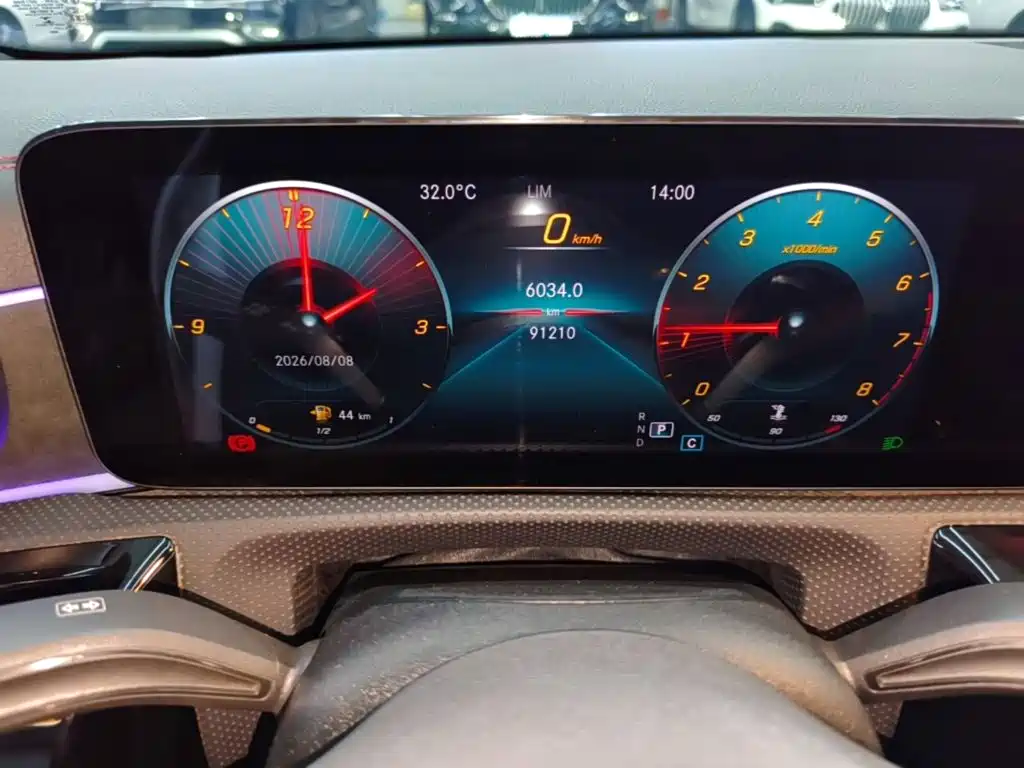 Фото 12 - Mercedes-Benz CLA (Import)