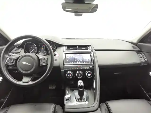 Jaguar E-PACE 2018 Model P200 S China V — фото 5