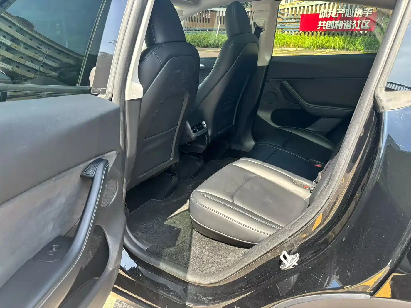 Фото 6 - Tesla Model Y