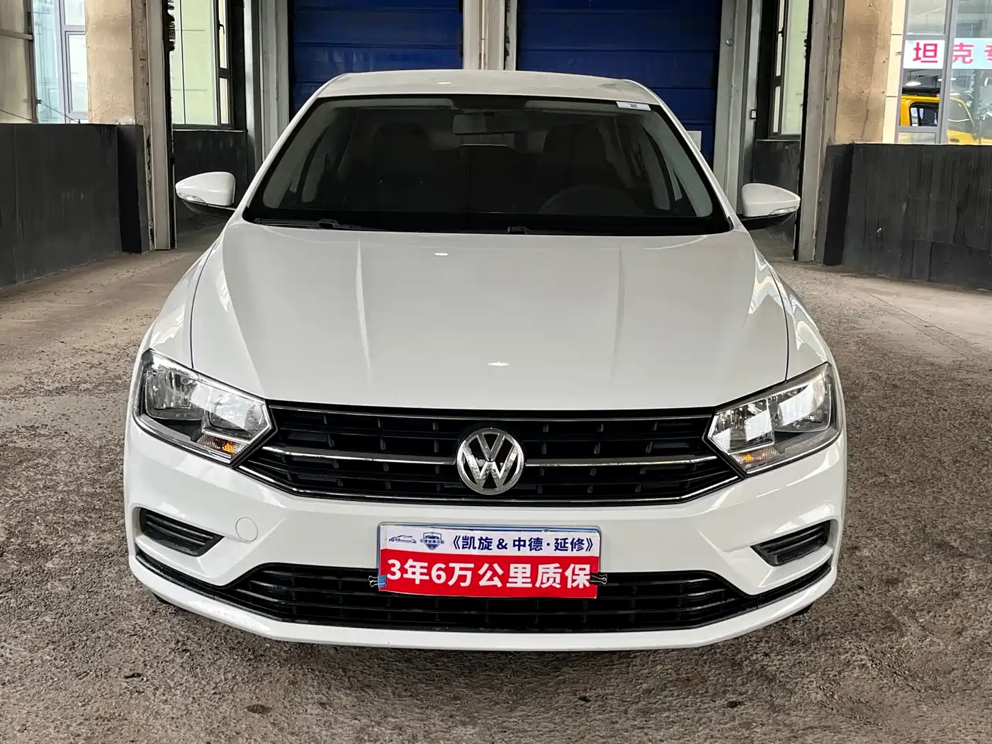 Volkswagen Bora 2018 1.5L Manual Fashion фото 2