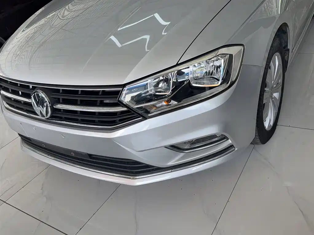 Volkswagen Bora 2016 Model 1.6L Automatic Comfort фото 3